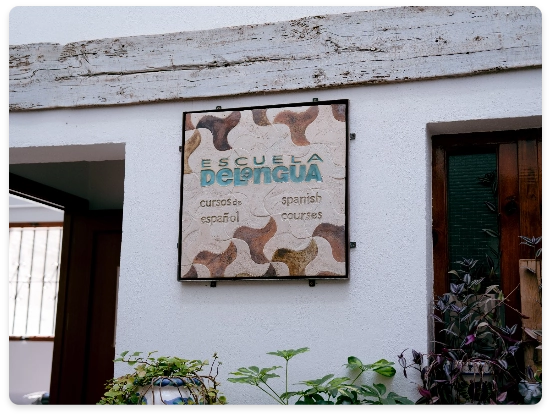 Escuela de lengua exterior